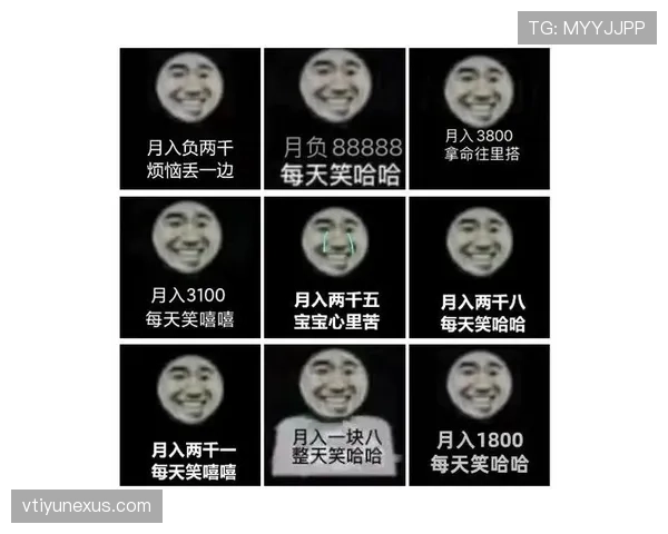 何卓佳训练完随手把包丢一边,那包看着比我一个月工资还阔气 何卓佳训练完随手把包丢一边,那包看着比我一个月工资还阔气